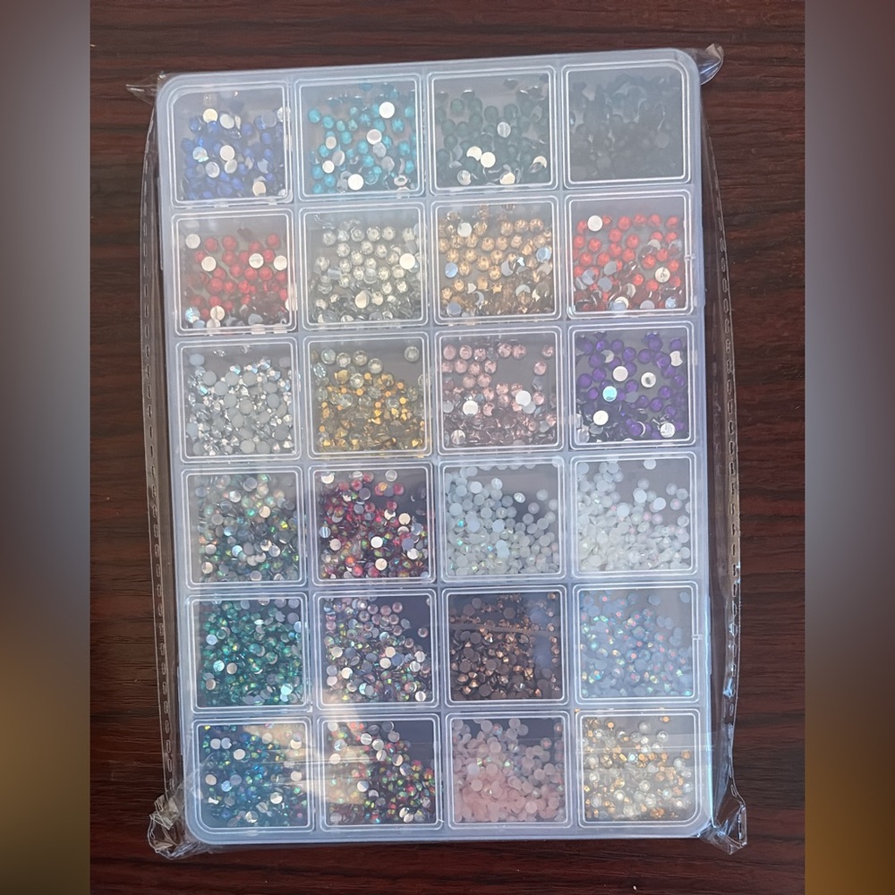 Assorted Rhinestones for Crafting - Picture 2 of 5